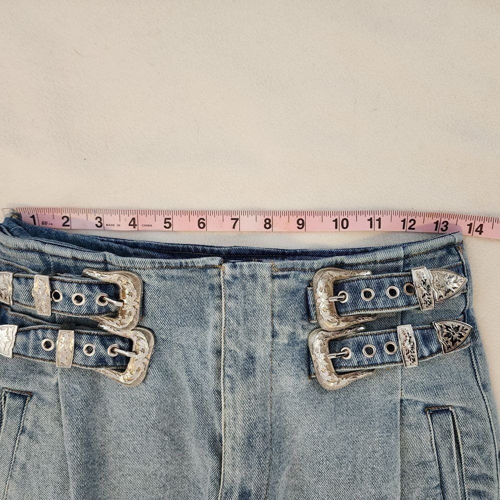 Nicole Lynel Western Buckle Jeans High Rise Mom Jeans Vintage Light Wash Denim - Picture 5 of 10